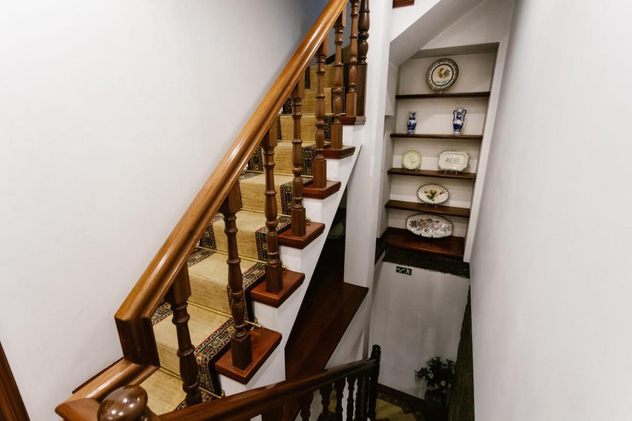 Casa Da Calcada Βίλα Γκιμαράες Εξωτερικό φωτογραφία